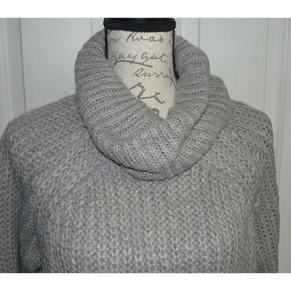 Cloth by Design Women's Long Sleeve Pointelle Turtle Neck Sweater Grey Small - Picture 3 of 6